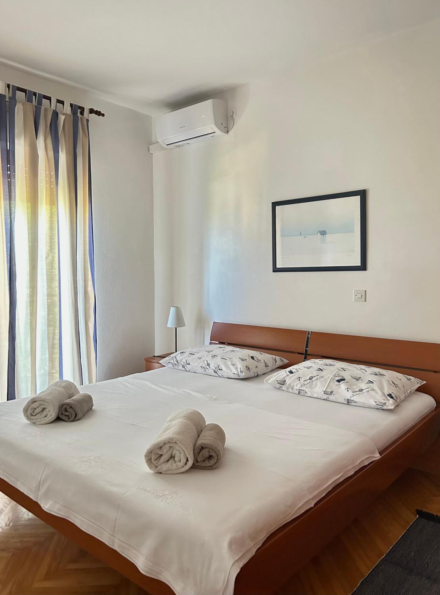 Holiday Home Vila Emma Debeljak Exterior foto